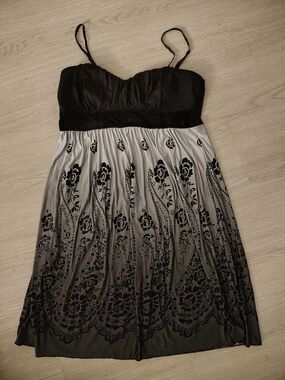 Trixxi Black and Gray Floral Ombre Spaghetti Strap Dress